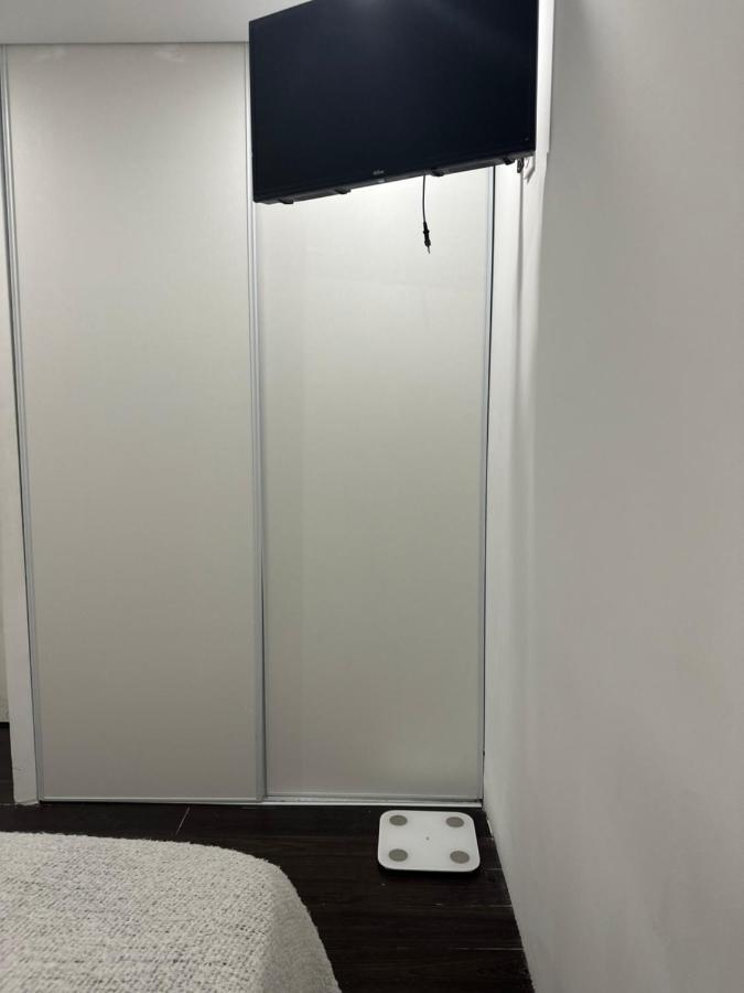 Location De Chambre Privee Dans Residence Prive, Jardins Et Parking Gratuit 1 Min To Tramway Et 9 Min De Centre-Ville, Accessibilite A Plusieurs Transports Nice Eksteriør billede