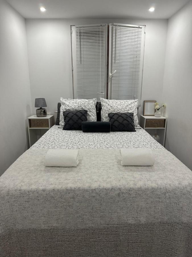 Location De Chambre Privee Dans Residence Prive, Jardins Et Parking Gratuit 1 Min To Tramway Et 9 Min De Centre-Ville, Accessibilite A Plusieurs Transports Nice Eksteriør billede